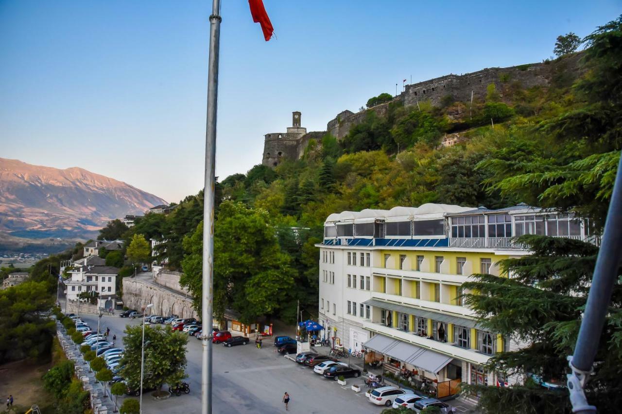 Hotel Sofra Gjirokastër Eksteriør billede